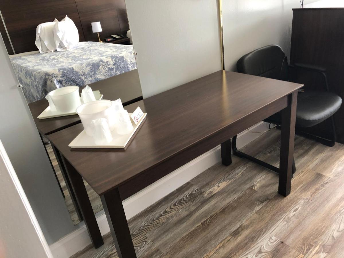 Budget Inn Express Брістол Екстер'єр фото
